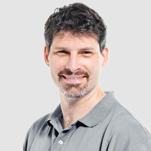 https://www.agroint.co.cr/wp-content/uploads/2018/01/team_08-640x640.jpg